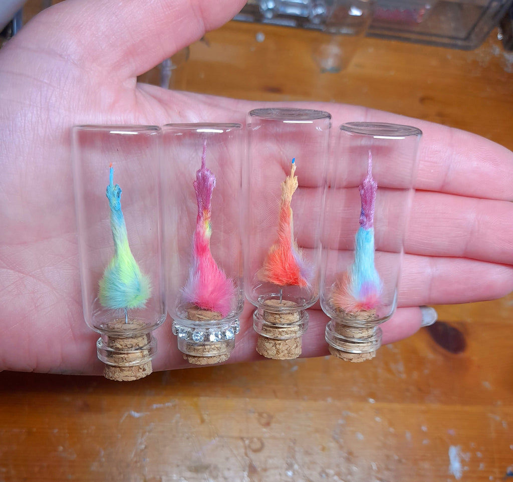 Rainbow Rude Mouse Arm