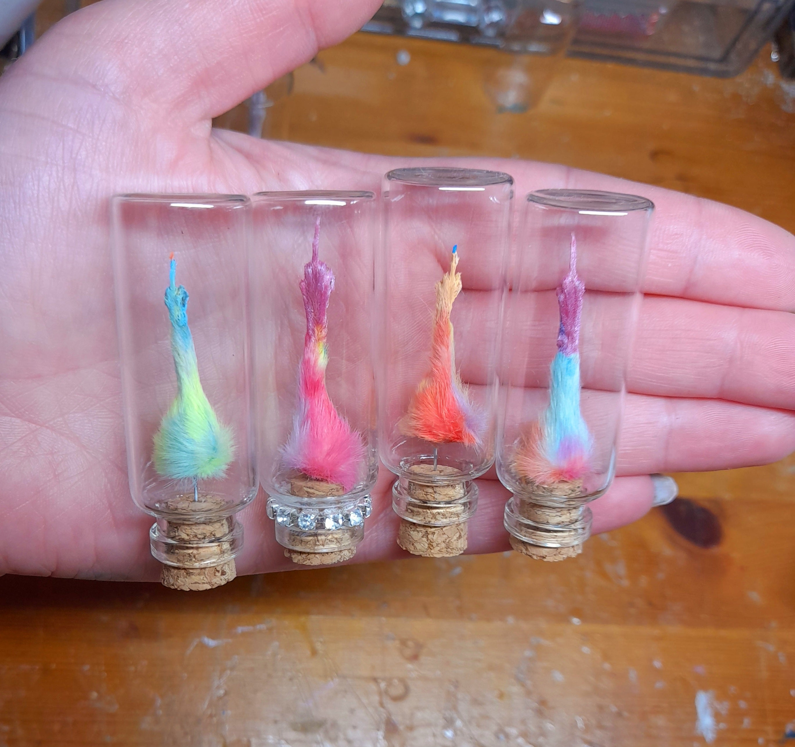 Rainbow Rude Mouse Arm
